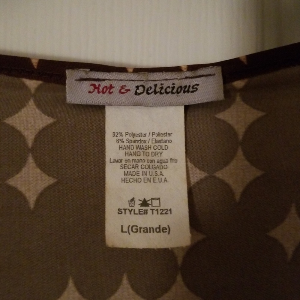 Used Hot & Delicious V-Neck Blouses Size Large - Picture 3 of 4